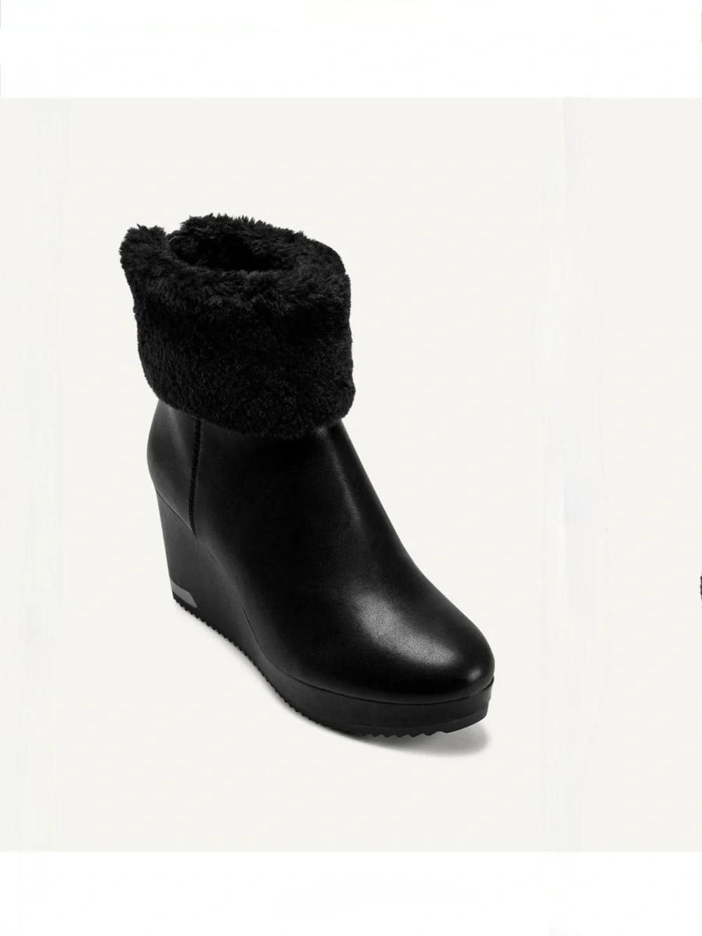 New In Box-DKNY Nadra Faux Shearling Wedge Booties Smooth Black